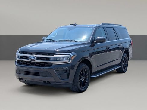 Used 2023 Ford Expedition Max XLT AWD/4WD image 6