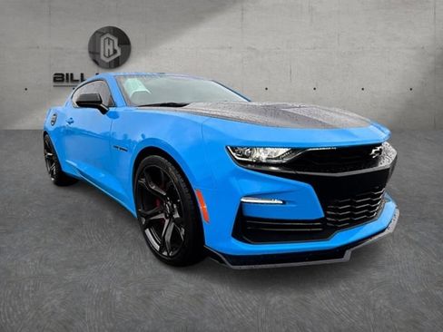 Used 2022 Chevrolet Camaro SS RWD image 4