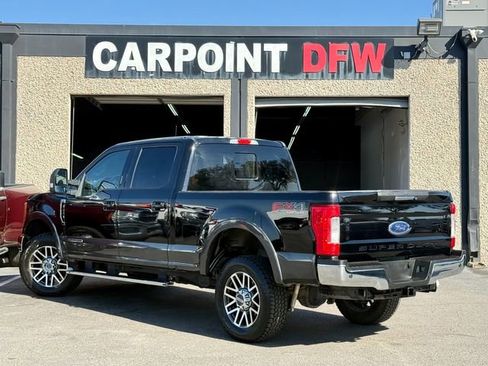 Used 2017 Ford F250 Lariat w/ Lariat Value Package image 9