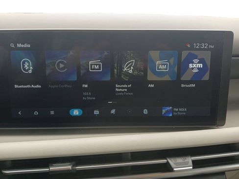 Used 2025 Hyundai Tucson SE FWD image 6