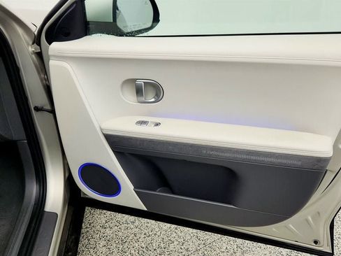 Used 2023 Hyundai Ioniq 5 SEL image 26