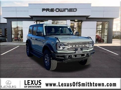 Used 2024 Ford Bronco Badlands image 1
