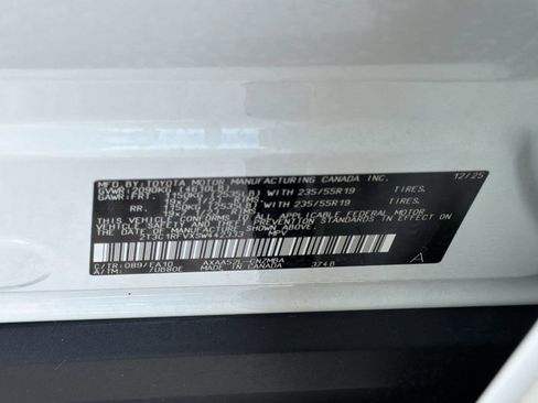 Used 2025 Toyota RAV4 XLE Premium FWD image 26