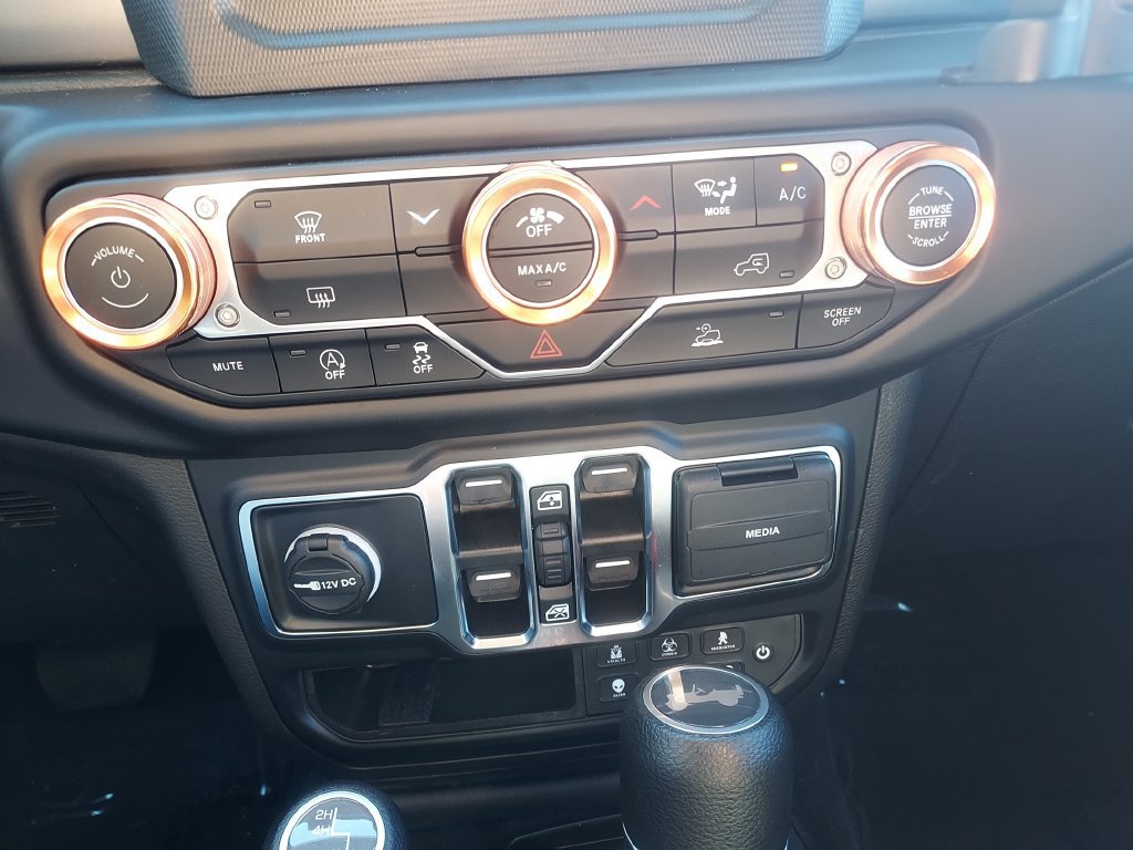Used 2022 Jeep Wrangler Unlimited Sport AWD/4WD image 20