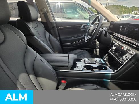 Used 2025 Genesis GV80 2.5T Standard AWD/4WD image 19