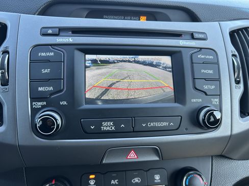 Used 2014 Kia Sportage LX image 13