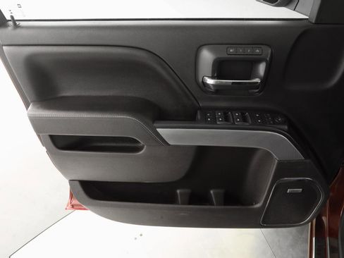 Used 2016 Chevrolet Silverado 1500 LTZ Z71 w/ LTZ Plus Package image 9