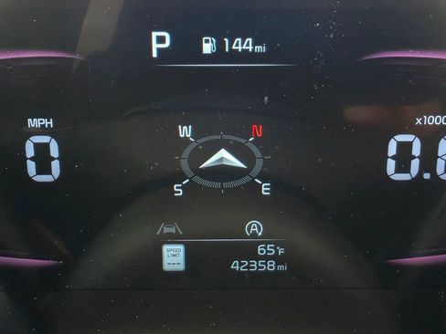 Used 2023 Kia Sportage X-Line w/ X-Line Premium Package AWD/4WD image 21