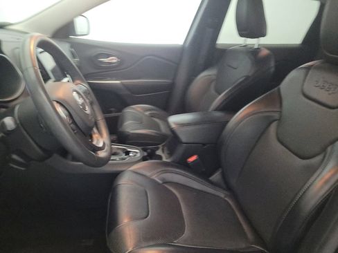 Used 2022 Jeep Cherokee Limited image 17