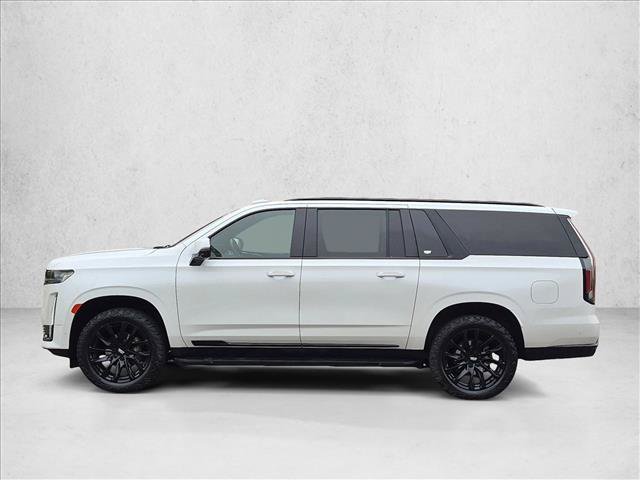 Used 2024 Cadillac Escalade ESV Sport w/ LPO, ONYX Package AWD/4WD image 9