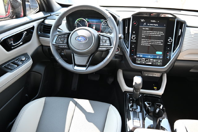 New 2026 Subaru Forester Touring AWD/4WD image 9