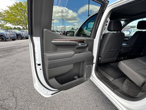 Used 2023 GMC Sierra 1500 Elevation AWD/4WD image 25