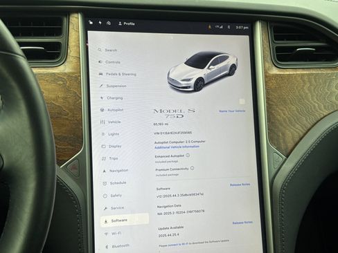 Used 2018 Tesla Model S 75D image 27