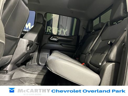 Used 2024 Chevrolet Silverado 1500 LT Trail Boss w/ Convenience Package II AWD/4WD image 27