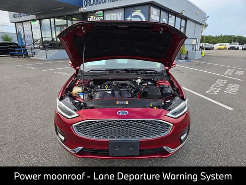 Used 2019 Ford Fusion Titanium AWD/4WD image 16