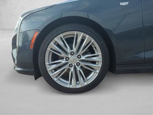 Certified 2025 Cadillac CT4 Premium Luxury image 23