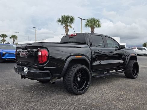 Used 2023 GMC Canyon AT4 w/ AT4 Premium Package AWD/4WD image 6