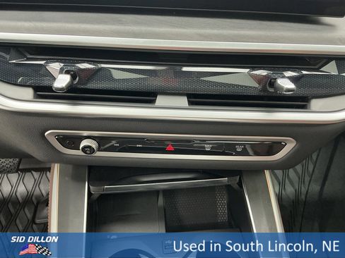 Used 2026 BMW X5 xDrive50e image 12