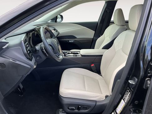 Used 2023 Lexus RX 350 Premium image 9