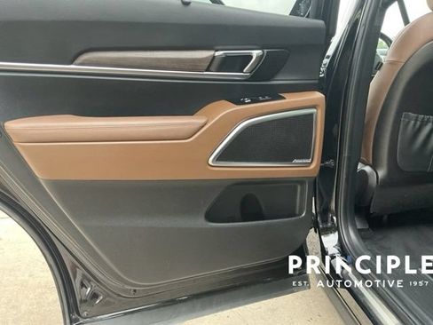 Used 2022 Kia Telluride SX w/ SX Prestige Package AWD/4WD image 27