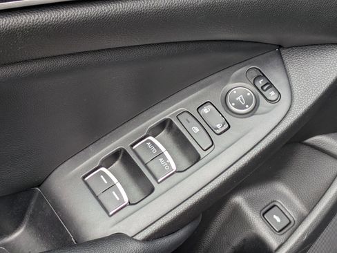 Used 2022 Honda Accord Sport image 10