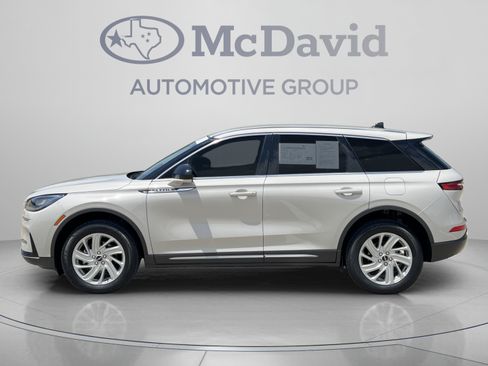 Certified 2023 Lincoln Corsair AWD image 4