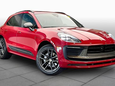 Used 2024 Porsche Macan Turbo image 3