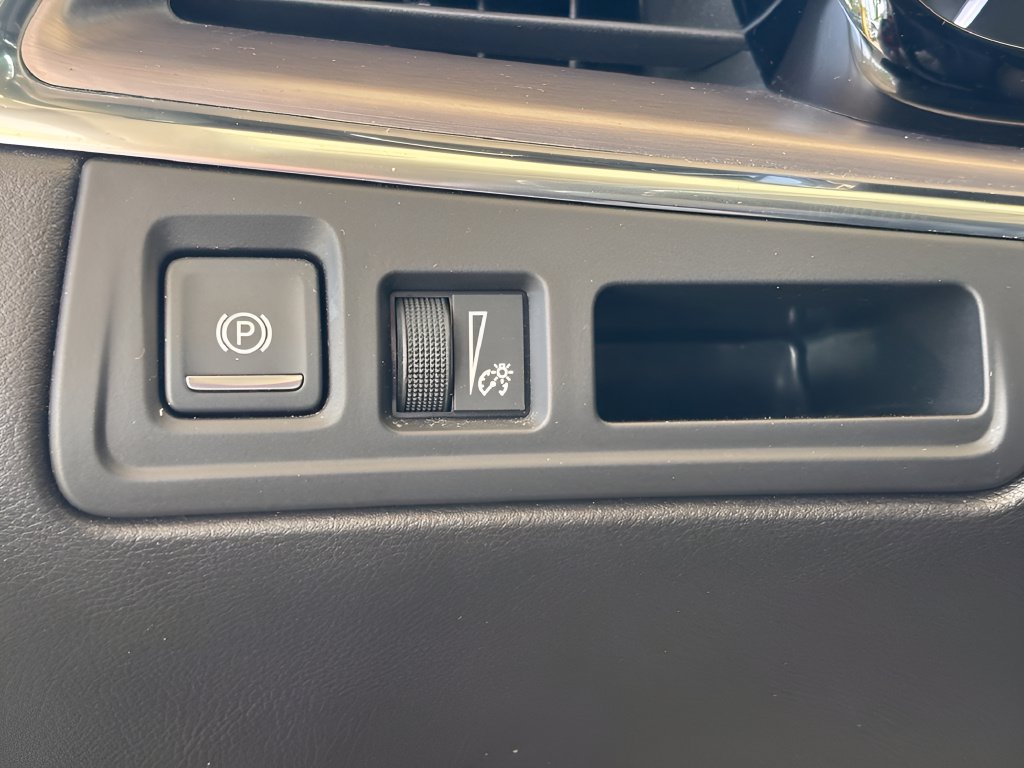 Used 2019 Cadillac XT5 Premium Luxury FWD image 27