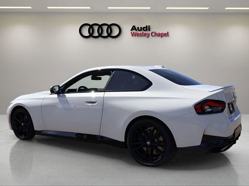 Used 2024 BMW M240i Coupe image 3