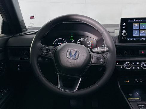 Used 2024 Honda CR-V Sport-L image 18