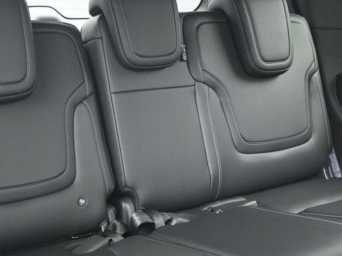 New 2026 Nissan Armada PRO-4X AWD/4WD image 13