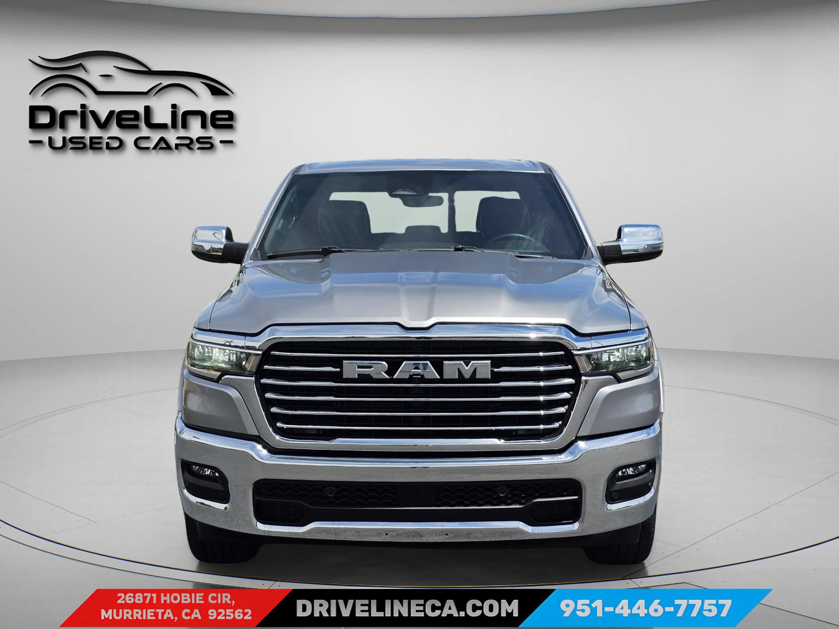 Used 2025 RAM 1500 Laramie AWD/4WD image 2
