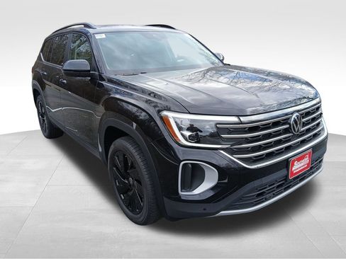 New 2026 Volkswagen Atlas SE FWD image 7