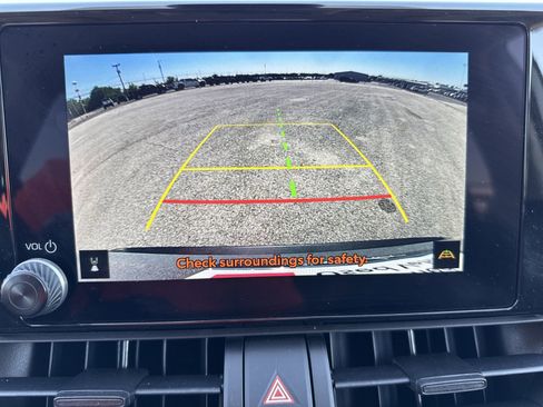 Certified 2025 Toyota RAV4 XLE w/ Convenience Package FWD image 24