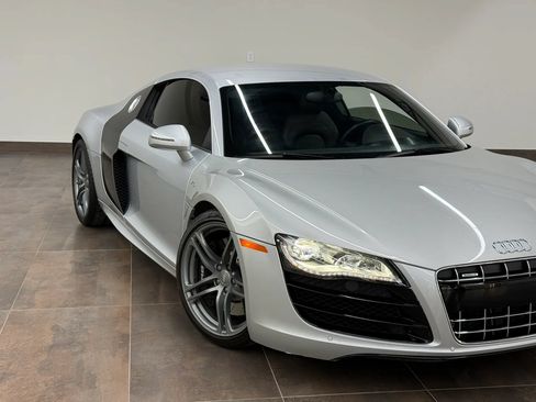 Used 2012 Audi R8 V10 AWD/4WD image 22