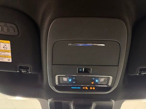 New 2026 Ford F250 Platinum w/ FX4 Off-Road Package AWD/4WD image 18