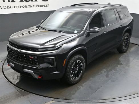 New 2026 Chevrolet Traverse Z71 w/ Driver Confidence Package image 24