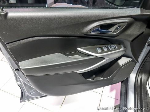 Used 2024 Chevrolet Trax LS w/ Driver Confidence Package image 23