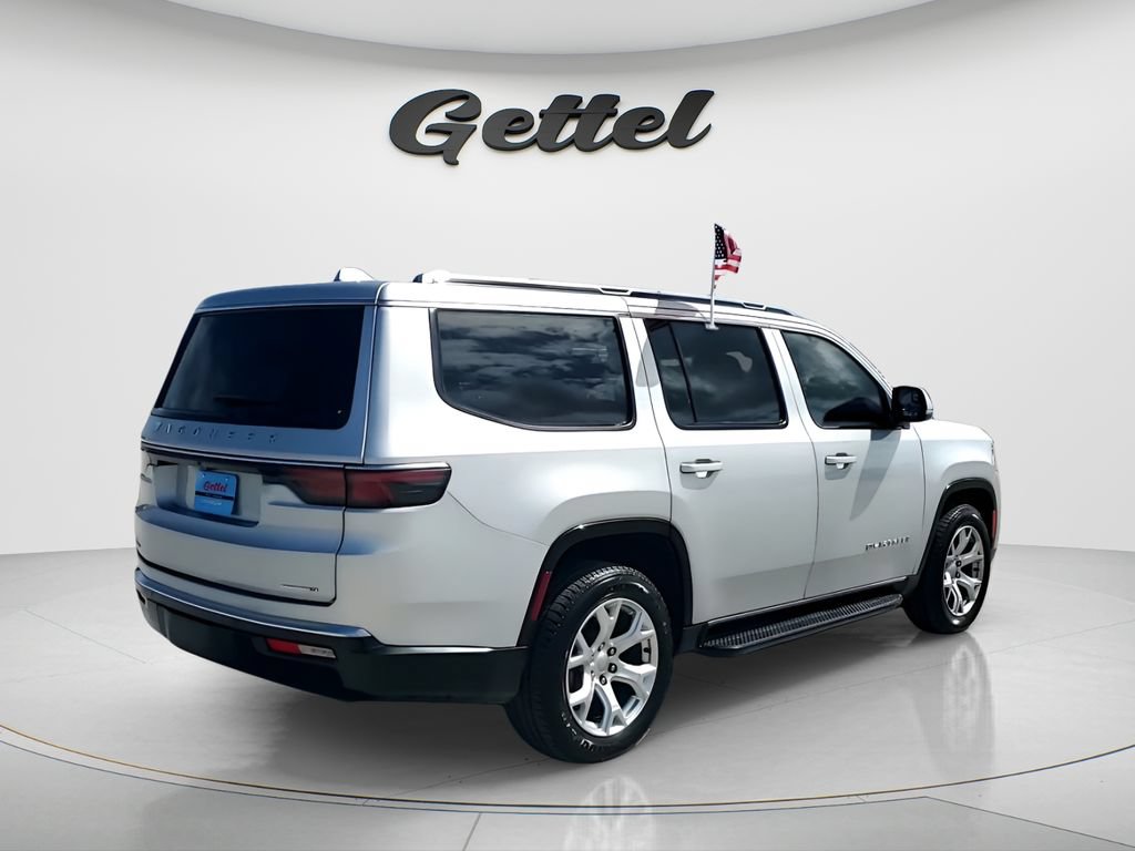 Used 2022 Jeep Wagoneer Series II AWD/4WD image 5
