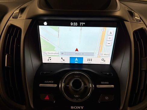 Certified 2019 Ford Escape Titanium AWD/4WD image 12
