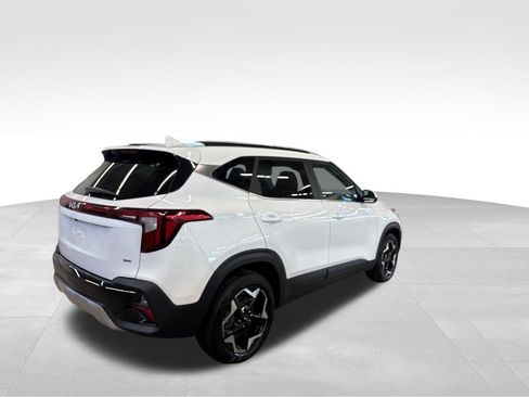 Certified 2024 Kia Seltos EX AWD/4WD image 34