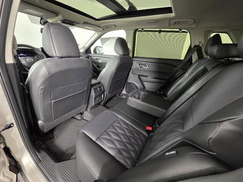 New 2026 Nissan Rogue Platinum AWD/4WD image 24