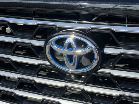 Used 2024 Toyota Tundra Capstone image 31