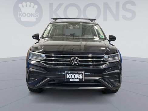 Used 2022 Volkswagen Tiguan SE AWD/4WD image 11