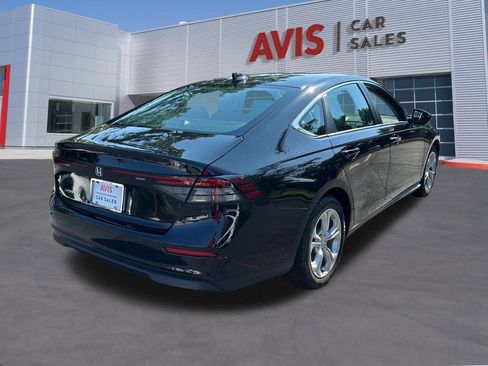 Used 2025 Honda Accord LX image 6