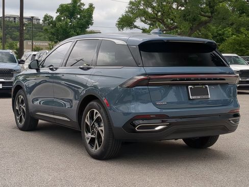 New 2026 Lincoln Nautilus Premier w/ Equipment Group 102A AWD/4WD image 5