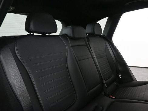 Used 2025 Mercedes-Benz GLC 300 4MATIC image 20