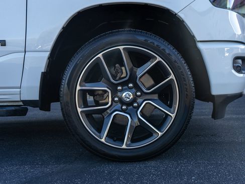 Used 2020 RAM 1500 Big Horn AWD/4WD image 10