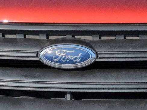 Used 2019 Ford Escape S image 12