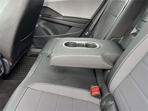 Used 2024 Volkswagen Taos SE image 10